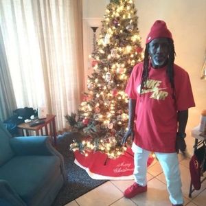 Meet your Posher, Ray